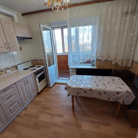 2К Апартаменты Ул.Ревуцкого 19/1 Kijów Zewnętrze zdjęcie