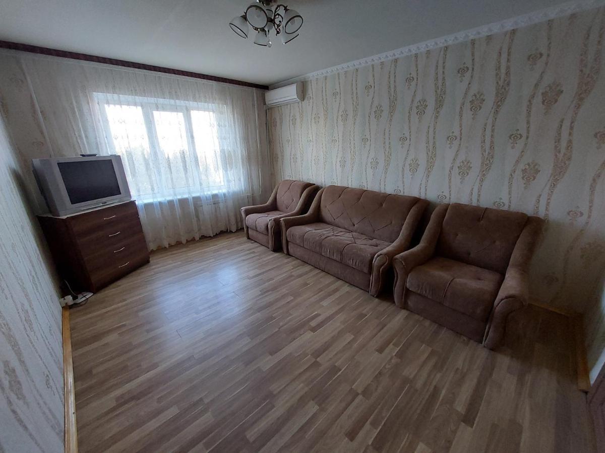 2К Апартаменты Ул.Ревуцкого 19/1 Kijów Zewnętrze zdjęcie